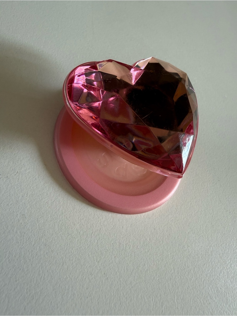 Pink crystal heart MagSafe popsocket